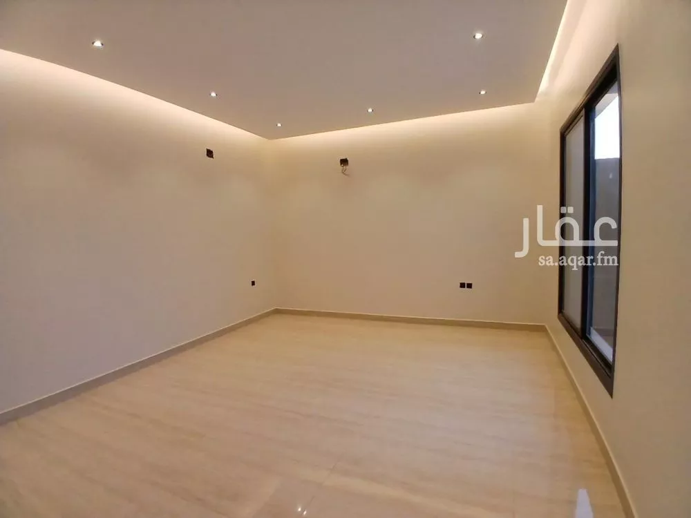 7 bedroom villa in Al Janadriyah 9