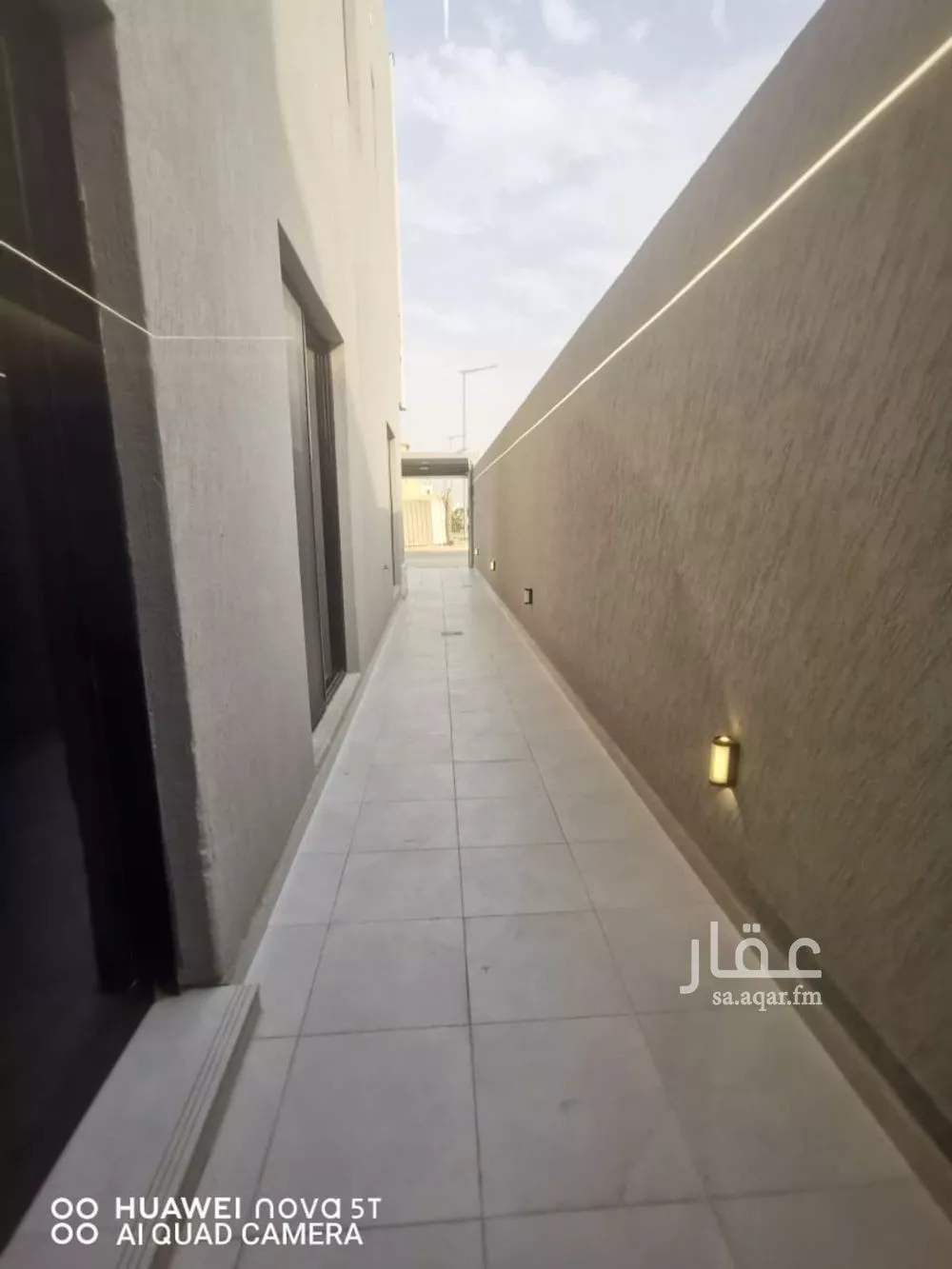 4 bedroom villa in Al Janadriyah 12