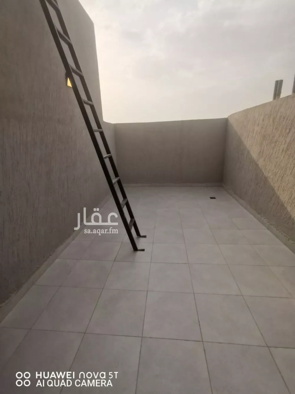 4 bedroom villa in Al Janadriyah 10