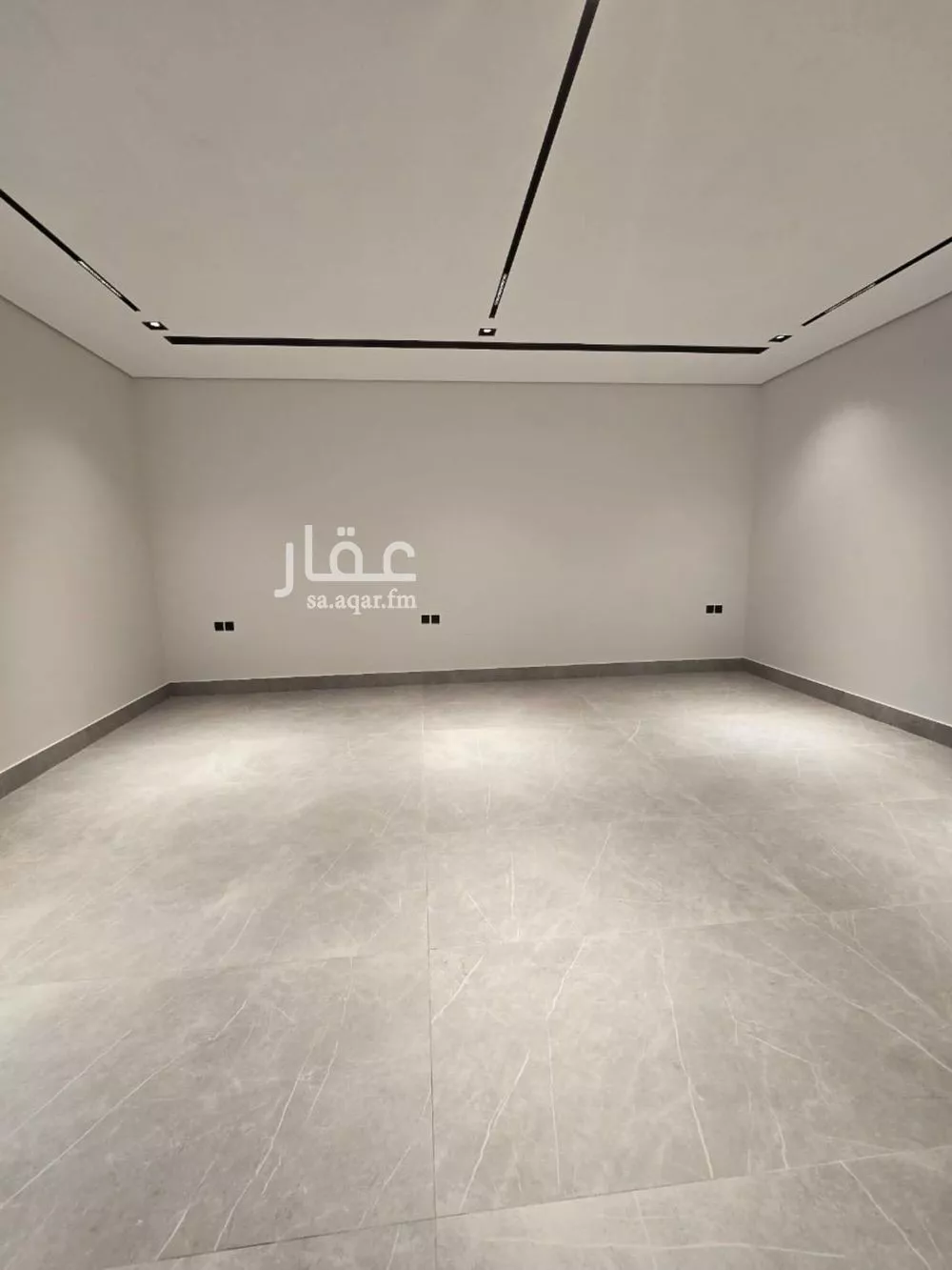 فيلا 4 غرف في النرجس 11