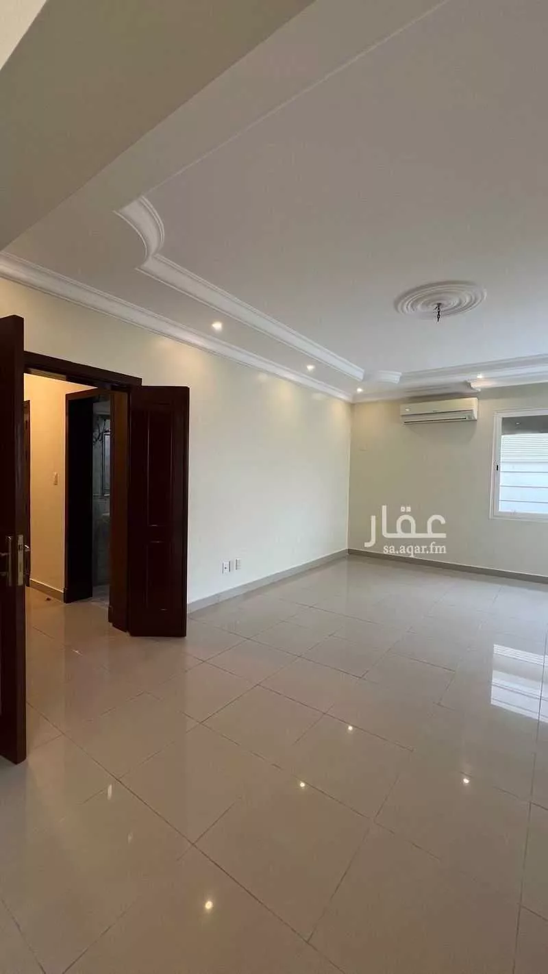 4 bedroom apartment in Al Mazrouiyah 6