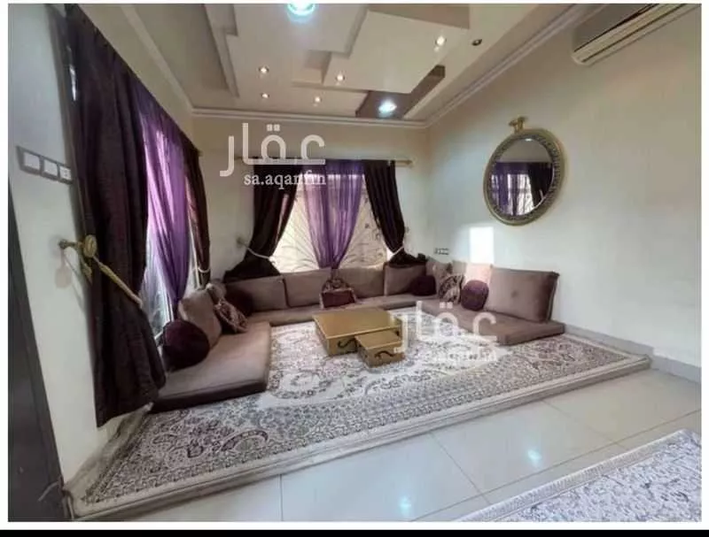 فيلا 7 غرف في الخليج 12