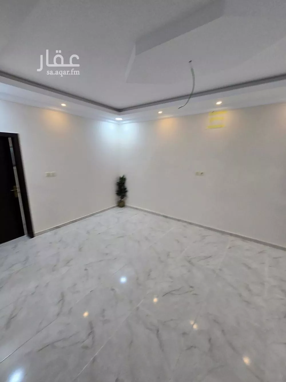 7 bedroom villa in Dahiat King Fahd 17