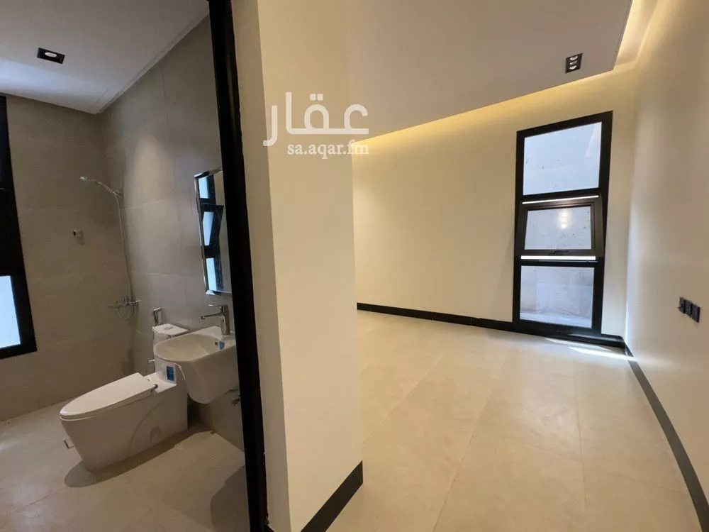 فيلا 5 غرف في الرمال 7
