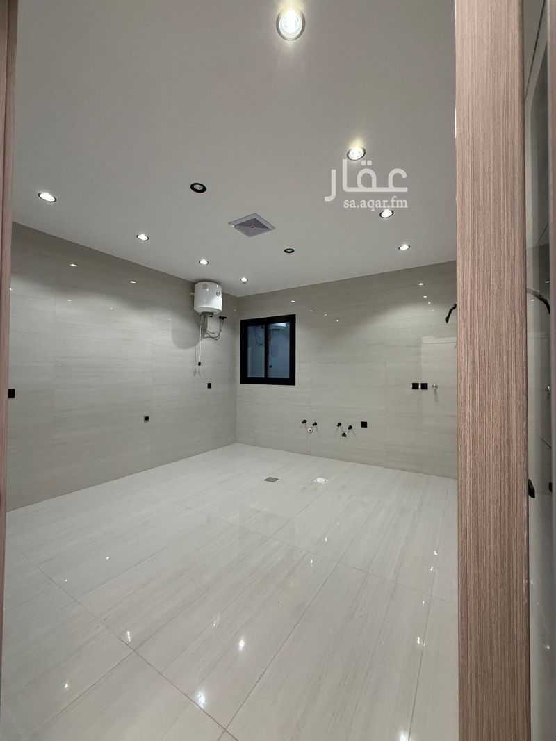 4 bedroom apartment in As Sawari, Eastern Province 6