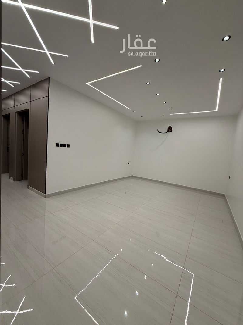 4 bedroom apartment in As Sawari, Eastern Province 5