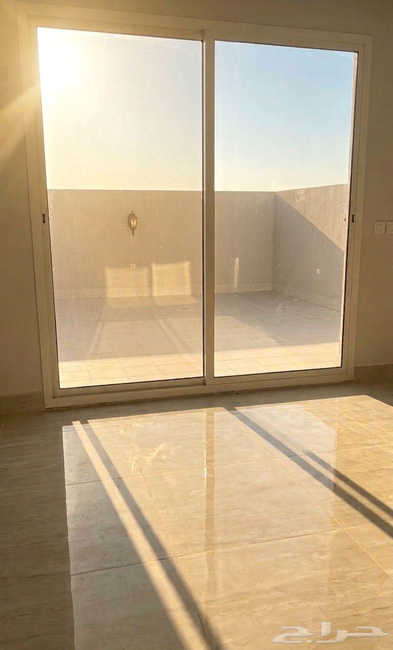 شقة 3 غرف في الملقا 3