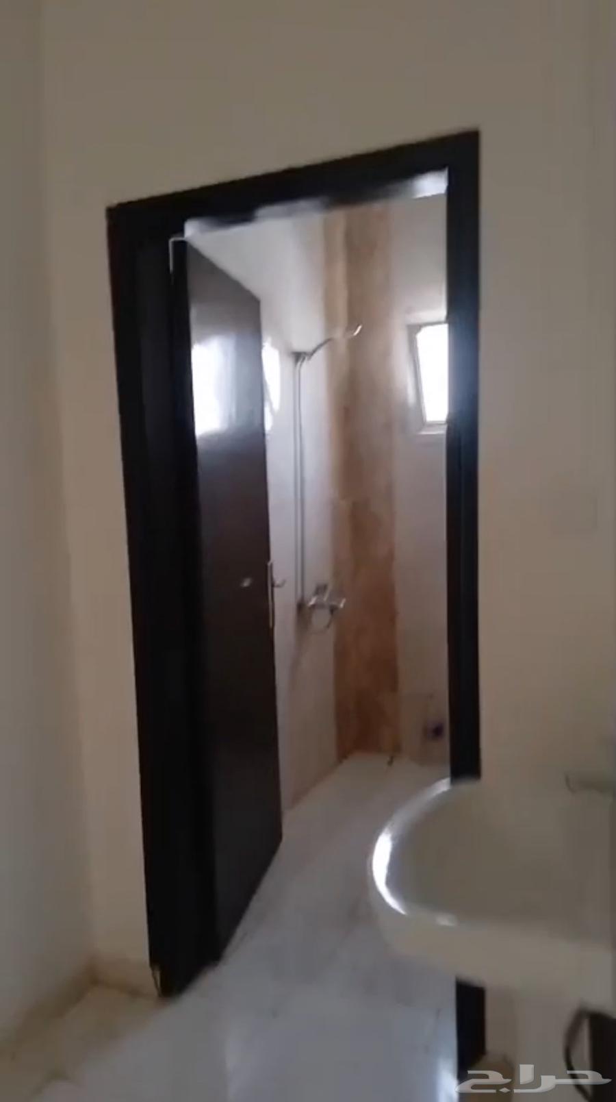 3 bedroom apartment in Al Rimal 7