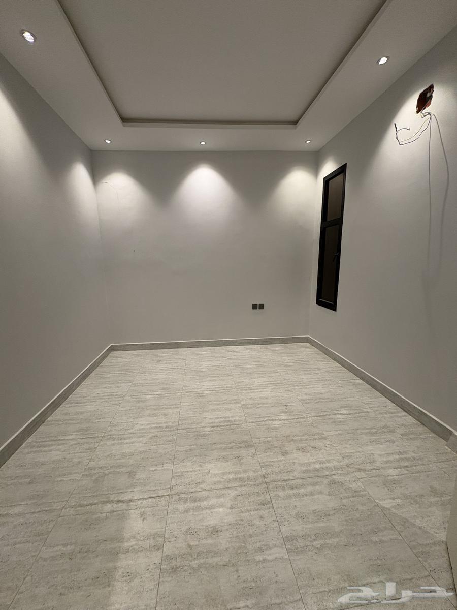 4 bedroom apartment in Al Rimal 5