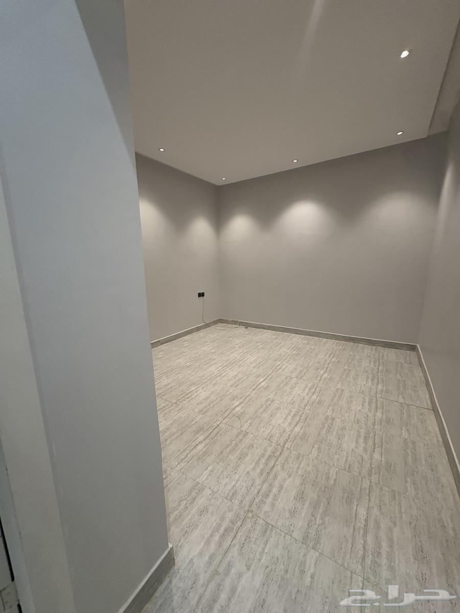 4 bedroom apartment in Al Rimal 7