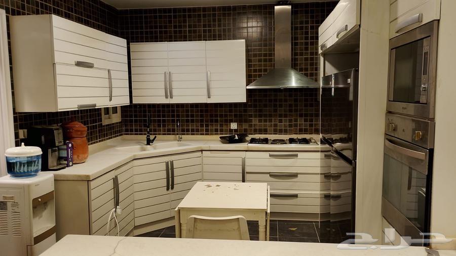 4 bedroom apartment in Al Malqa 6