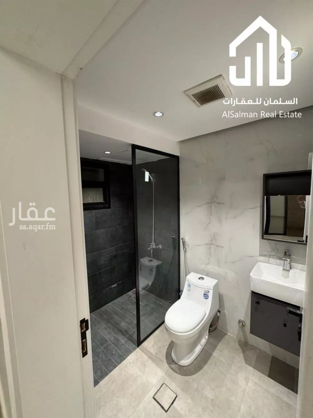 3 bedroom apartment in Al Malqa 10