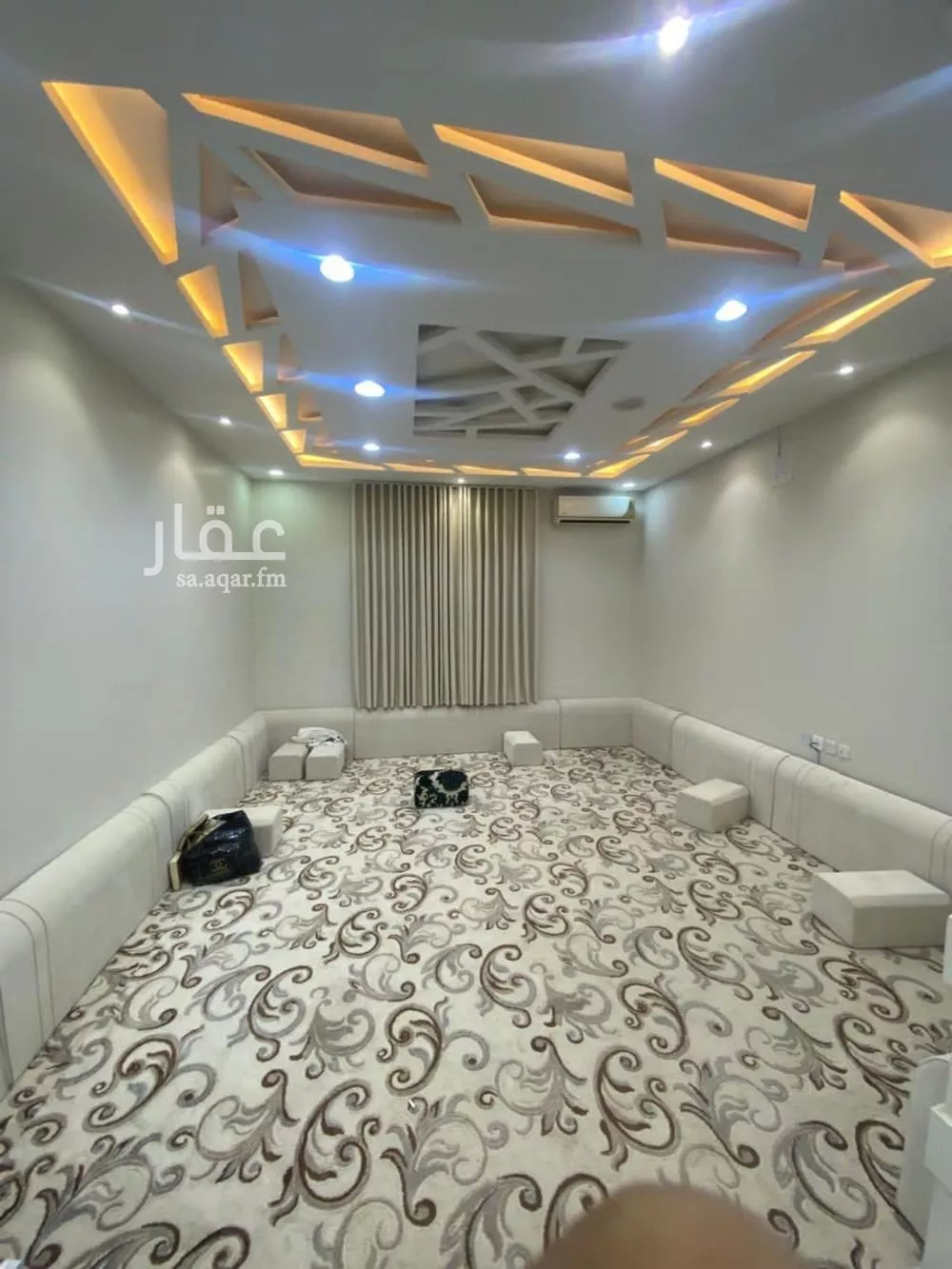 دور 6 غرف في الرمال 15