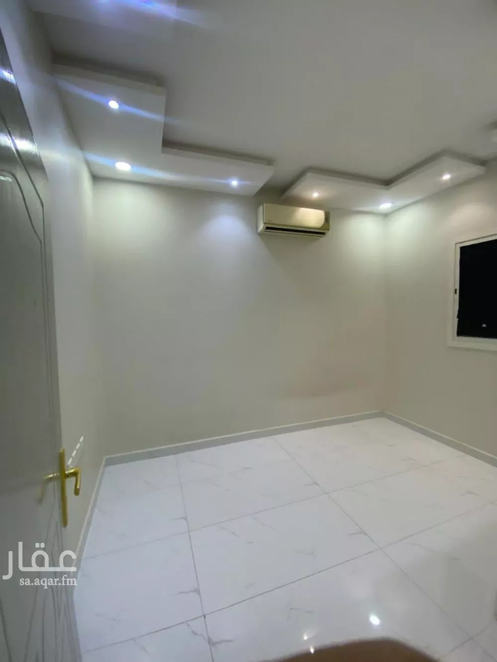 دور 6 غرف في الرمال 8