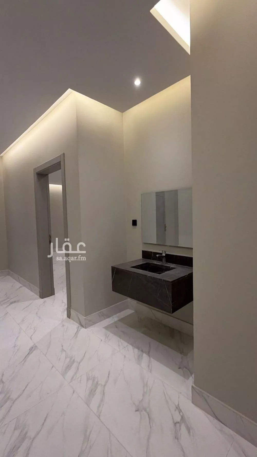 دور 5 غرف في العارض 11