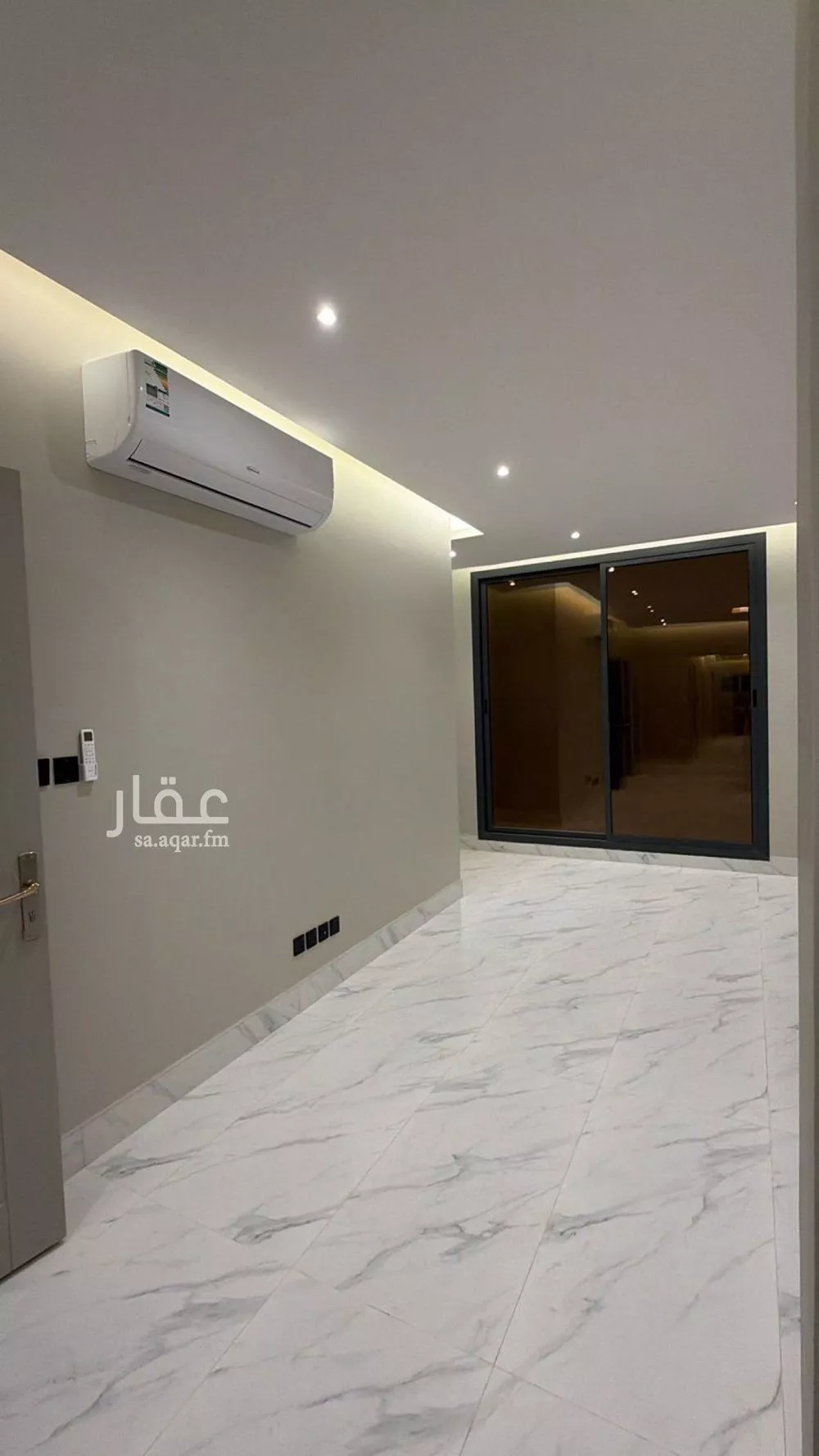 دور 5 غرف في العارض 14