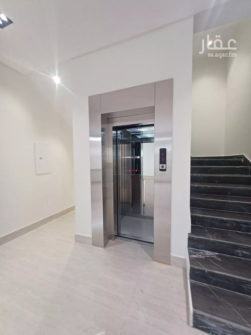 6 bedroom villa in Tuwaiq 17