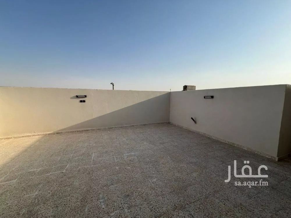 فيلا 5 غرف في طويق 23