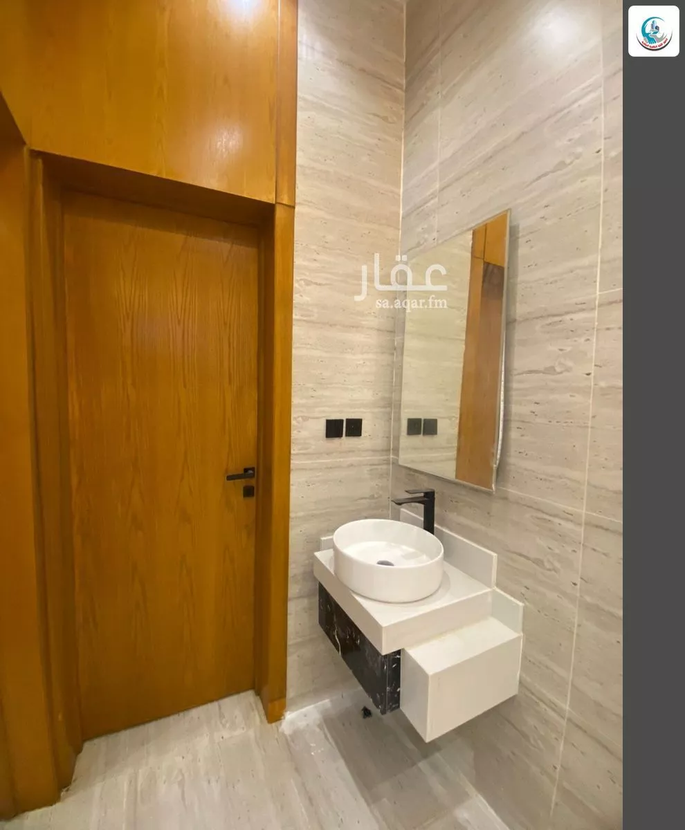 5 bedroom villa in Okaz 6