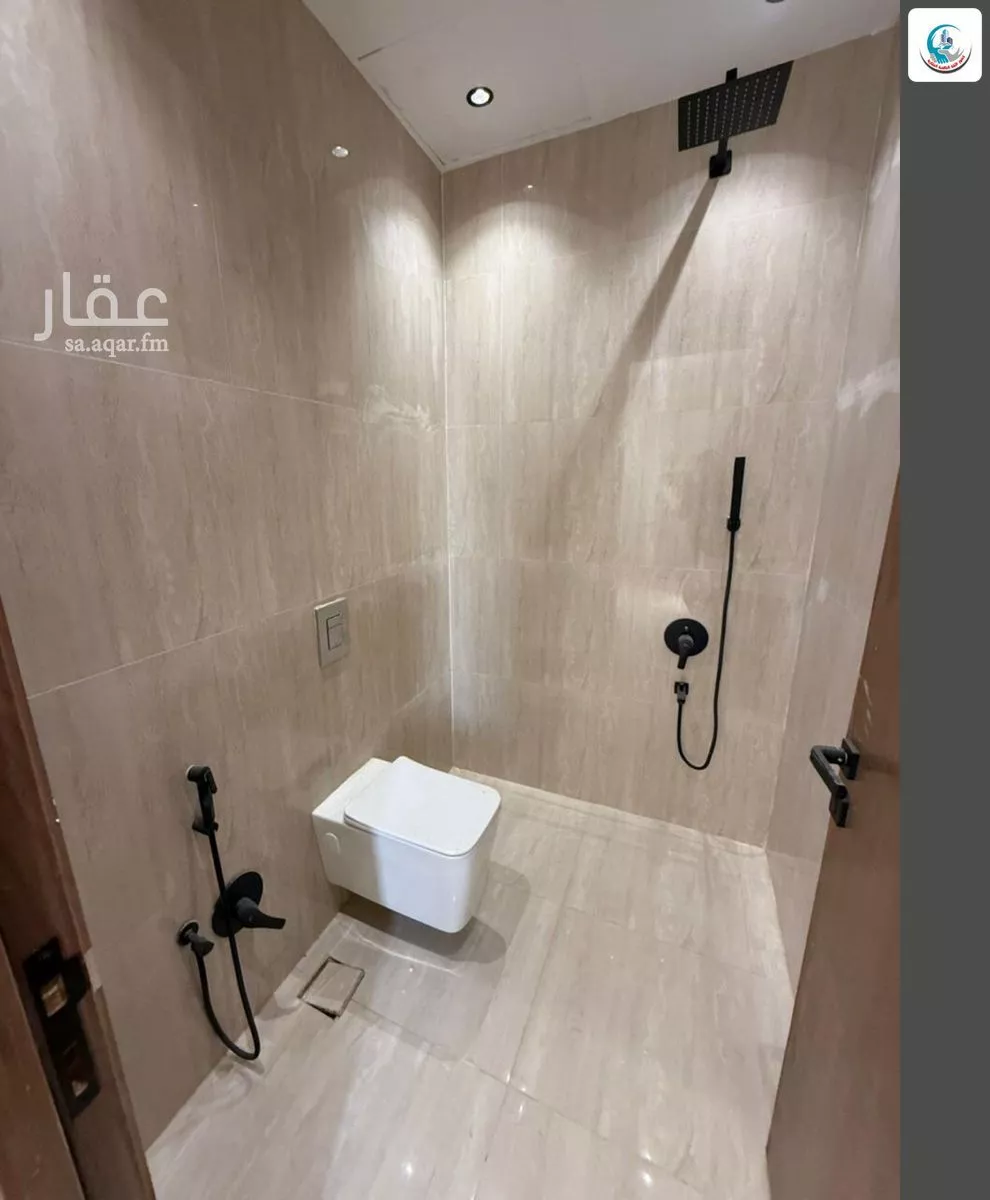 7 bedroom villa in Al Rimal 22