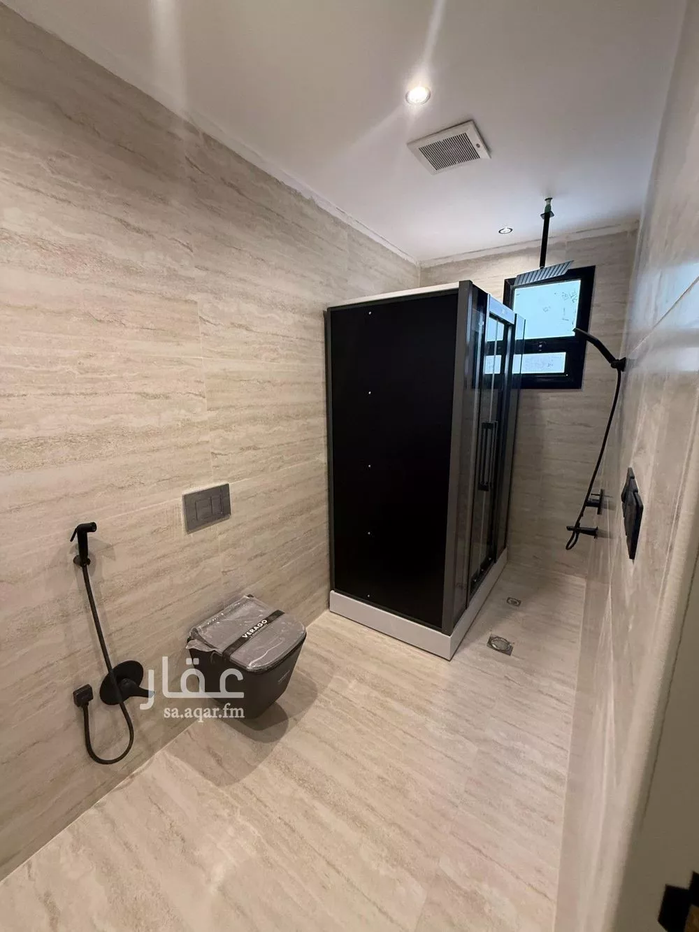 25 bedroom villa in Dhahrat Laban 11