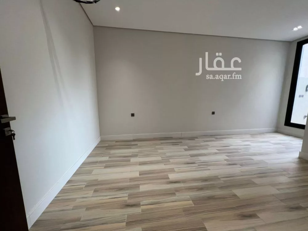 فيلا 6 غرف في ظهرة لبن 15