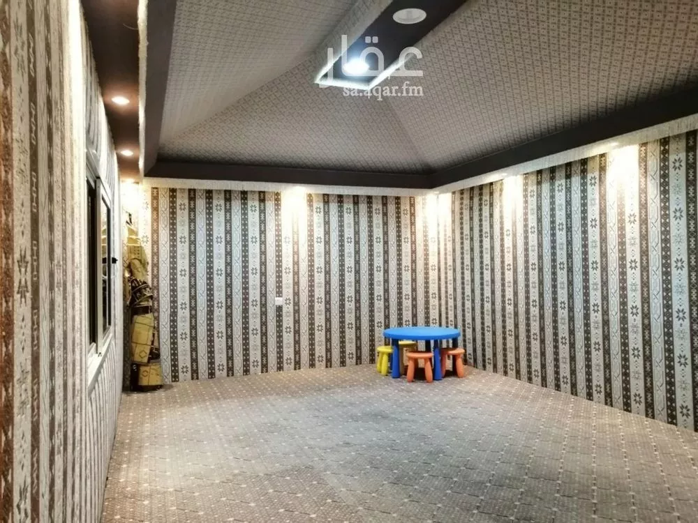 10 bedroom villa in Al Yasmin 4
