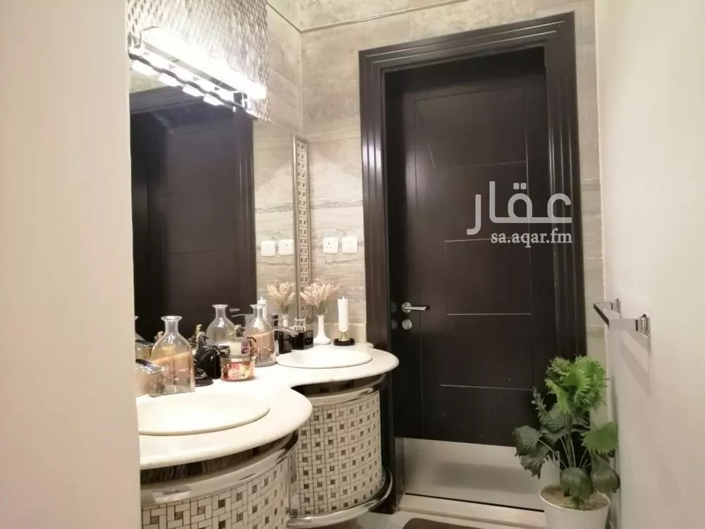 10 bedroom villa in Al Yasmin 7