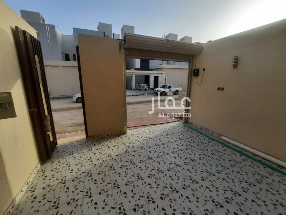 5 bedroom villa in Badr 11