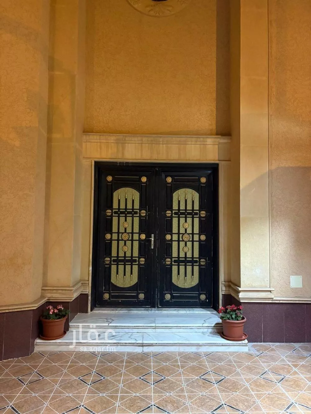 5 bedroom villa in Al Shuhada 6