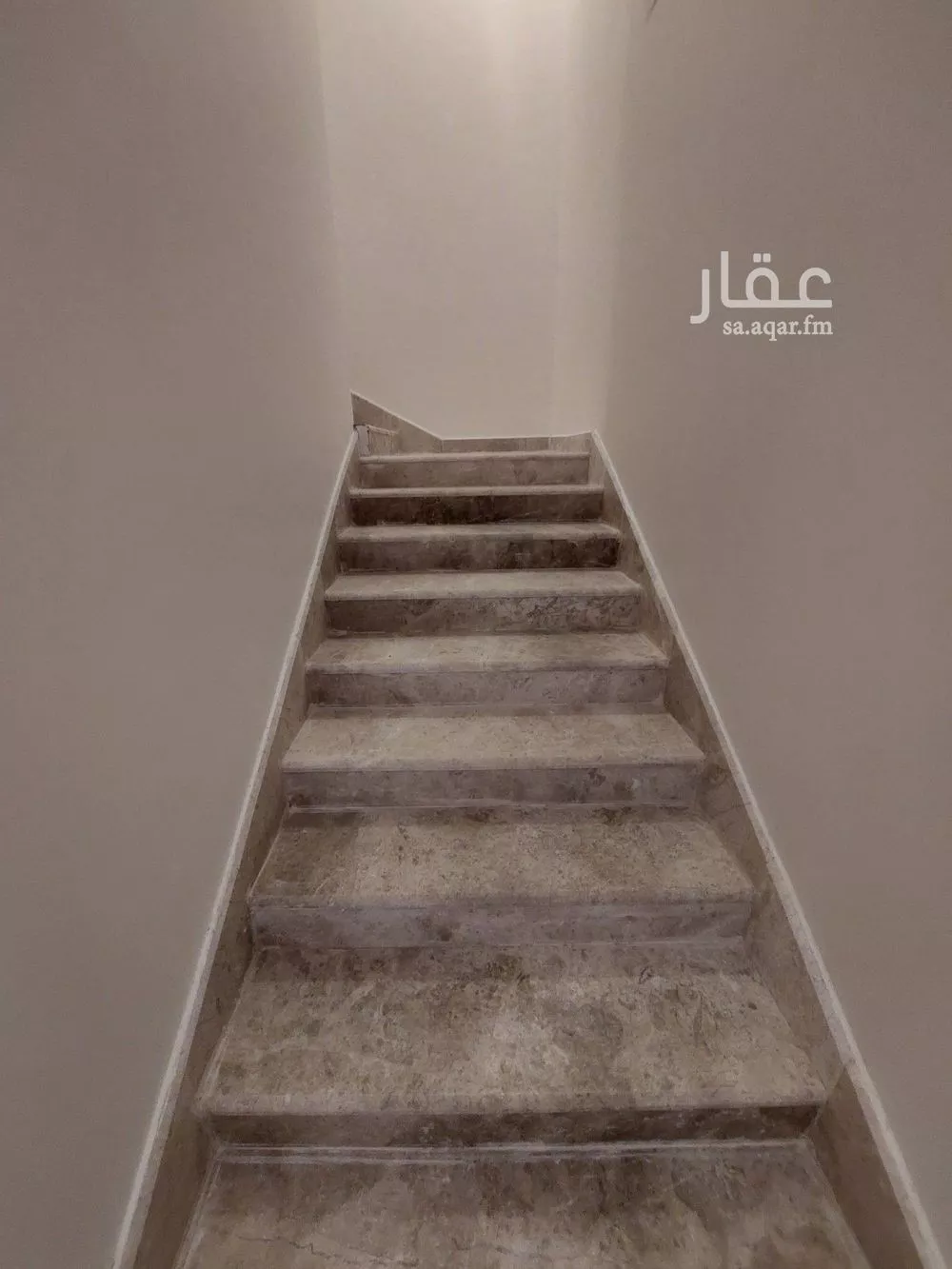 5 bedroom villa in Dhahrat Laban 21