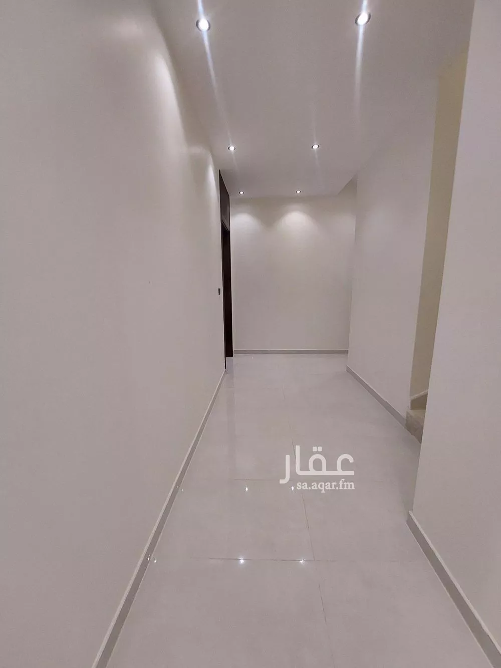 5 bedroom villa in Dhahrat Laban 22