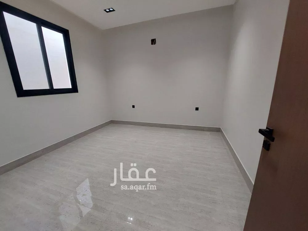 فيلا 6 غرف في طويق 9