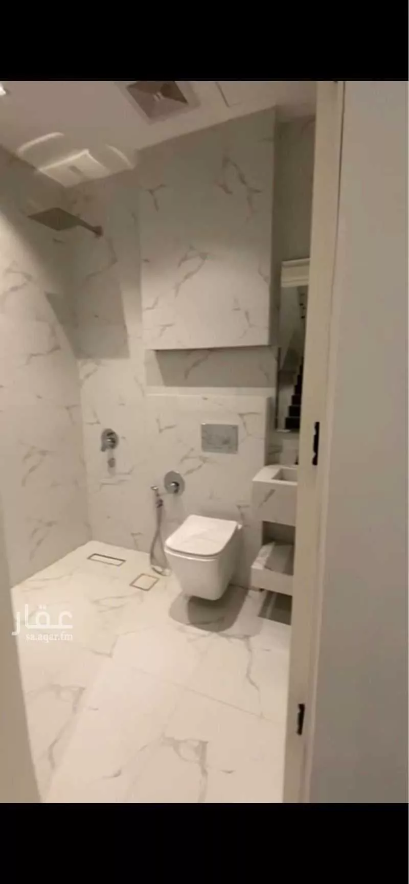 فيلا 5 غرف في القادسية 11