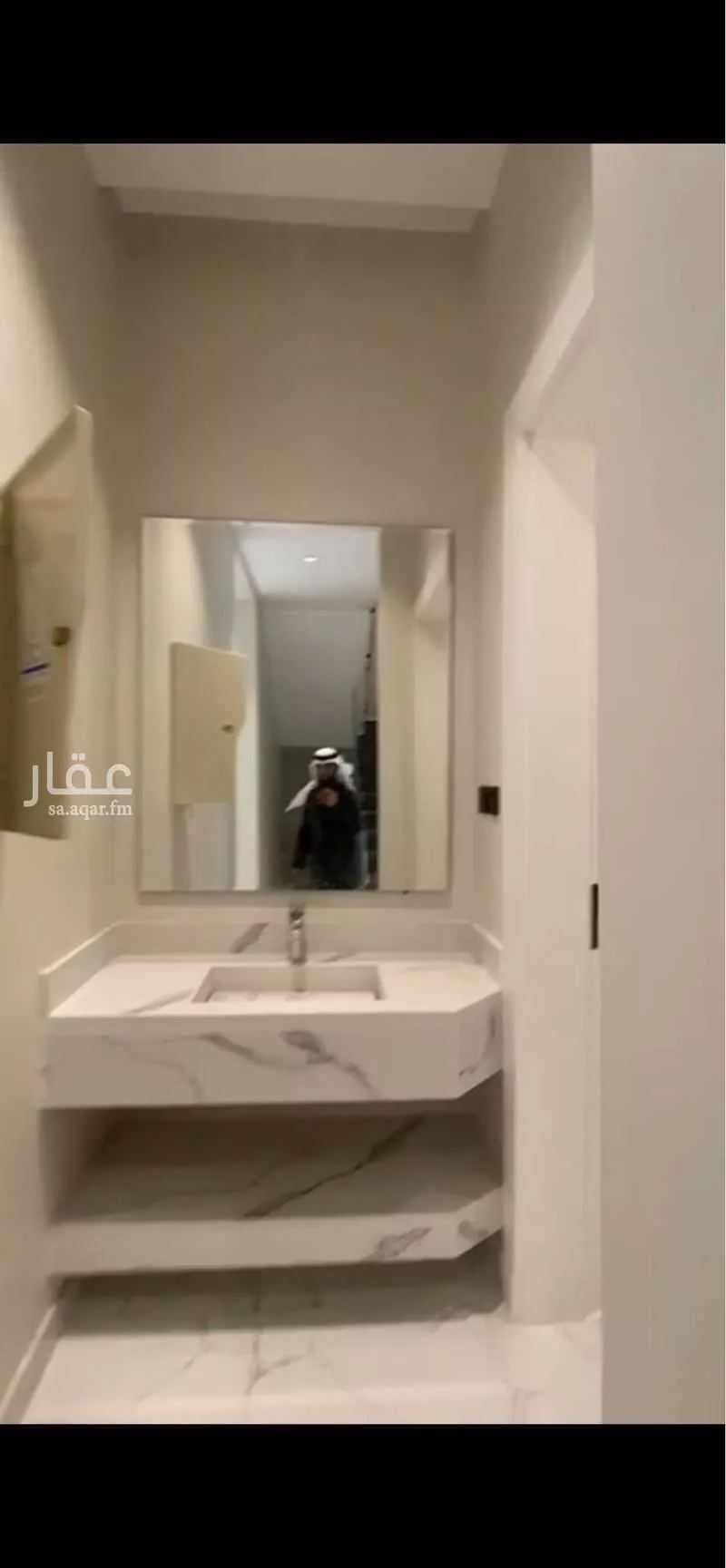 فيلا 5 غرف في القادسية 9
