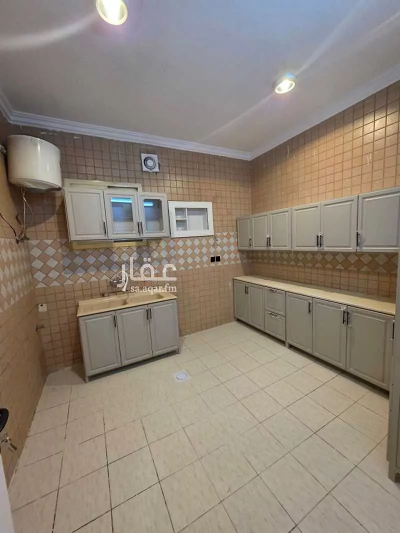 3 bedroom floor in Qurtubah 7
