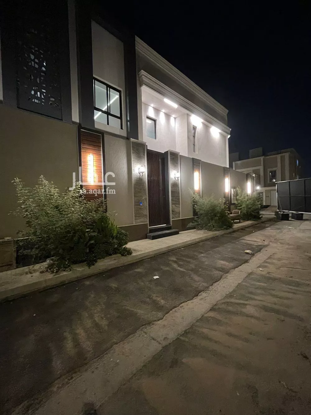 4 bedroom villa in Al Rimal 5