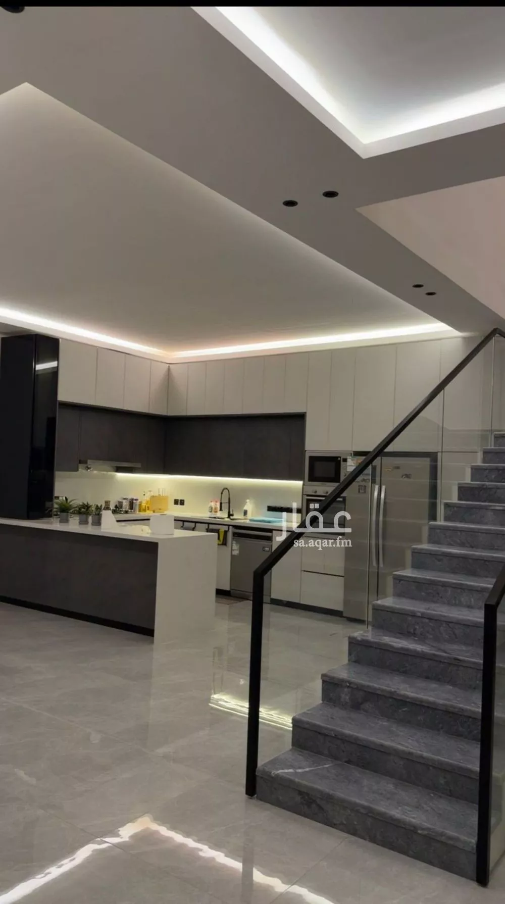 5 bedroom villa in Al Yasmin 2