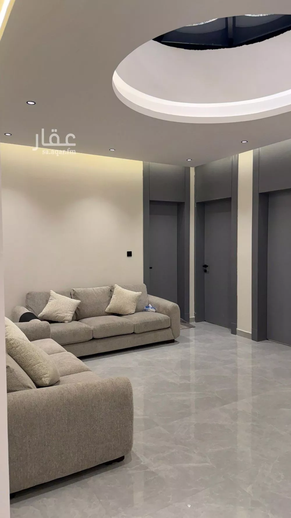 5 bedroom villa in Al Yasmin 9