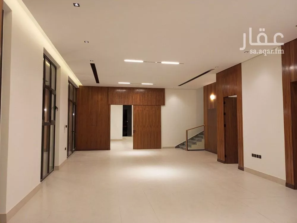 4 bedroom villa in Al Narjis 18