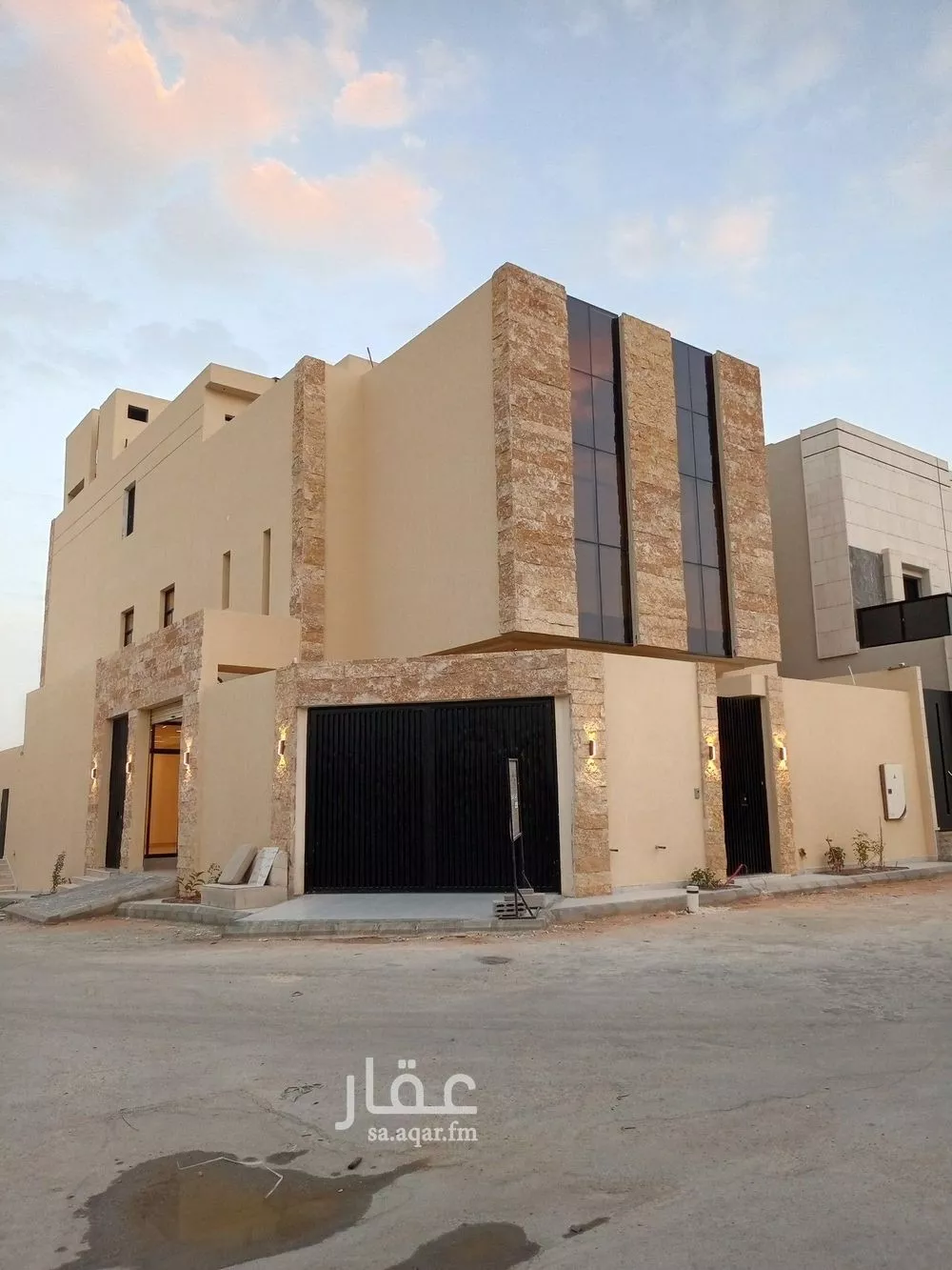 فيلا 5 غرف في النرجس 3