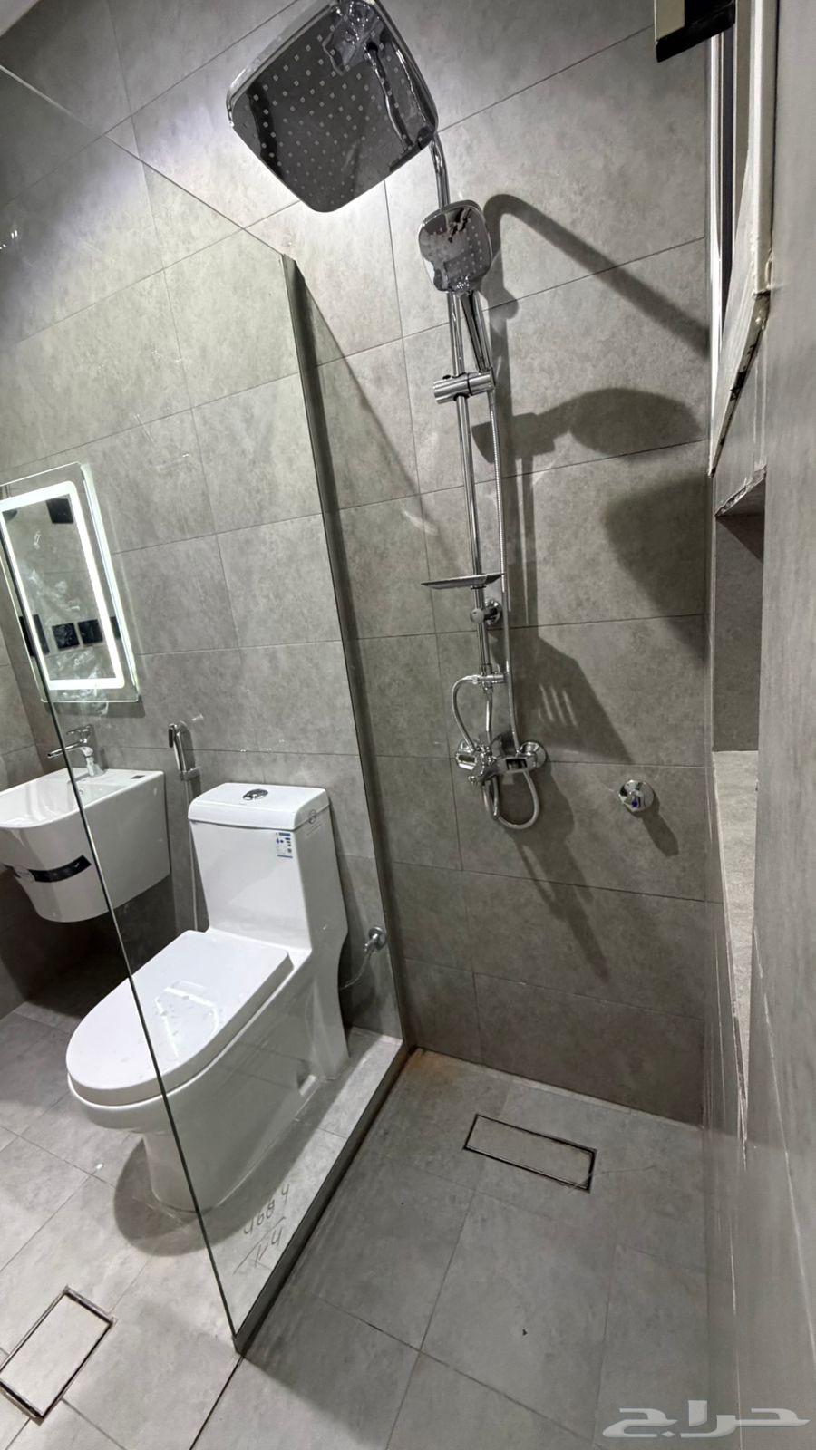 3 bedroom apartment in Al Hamdaniyah 15