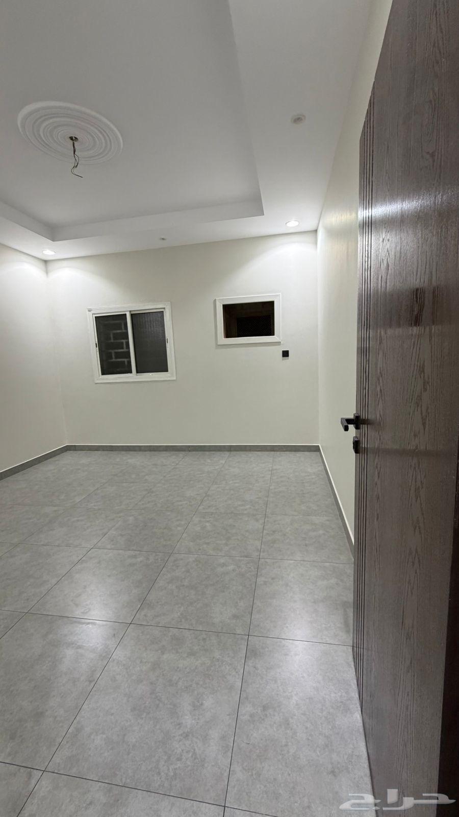 3 bedroom apartment in Al Hamdaniyah 3