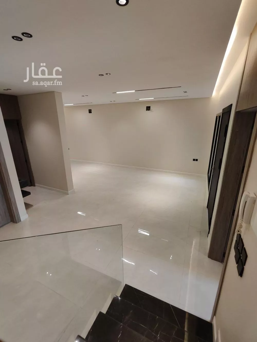 فيلا 5 غرف في العريجاء الغربية 13
