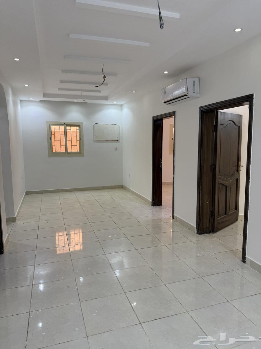 4 bedroom apartment in Al Bashaer 17