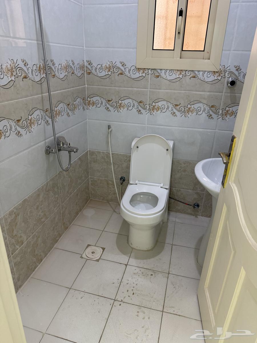 4 bedroom apartment in Al Bashaer 3