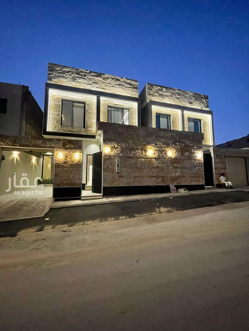 فيلا 5 غرف في طويق 17