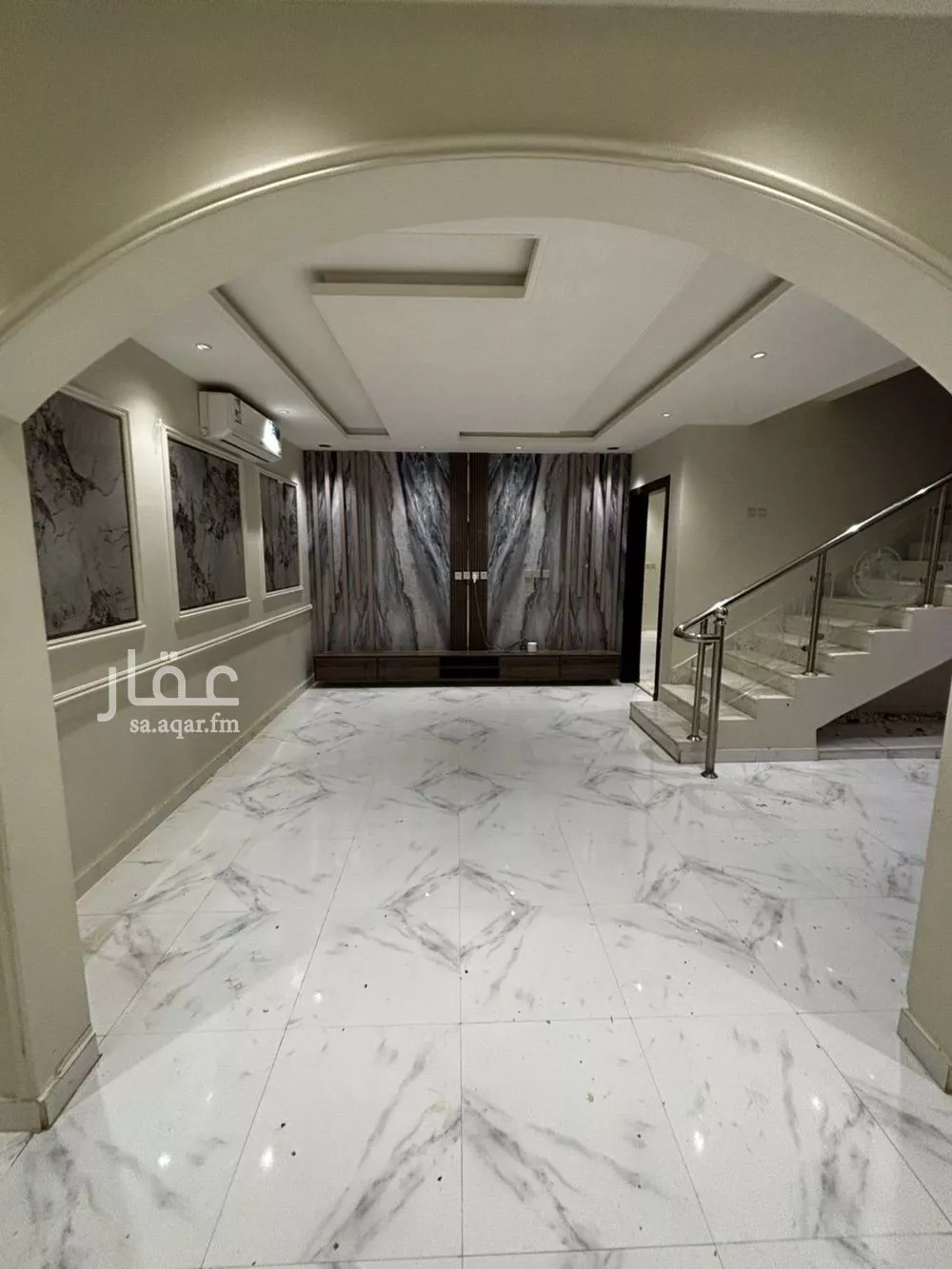 5 bedroom villa in Okaz 15