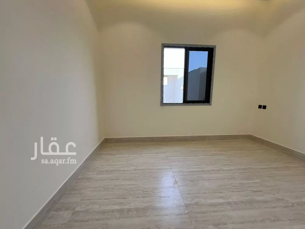 6 bedroom villa in Dhahrat Laban 8