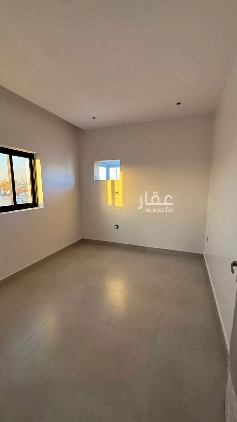 207 sqm building in Al Rabwa 3
